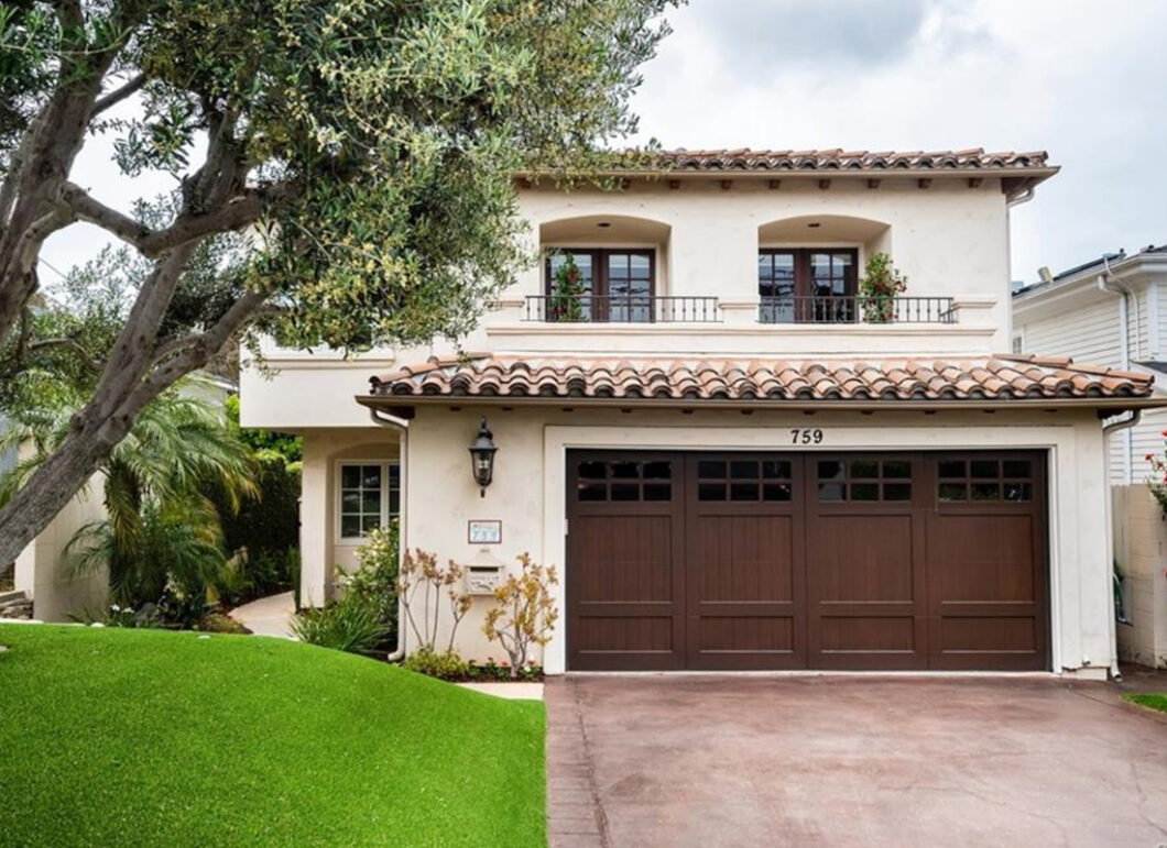 42352C1607639041516 759 29th Street