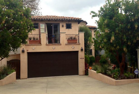 42352C1607642143300 708 Marine Avenue