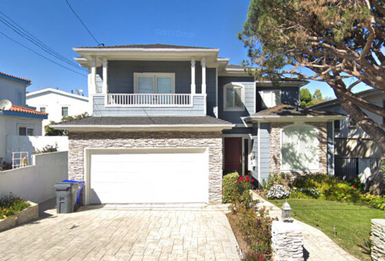 42352C1607643846488 1711 6th Street