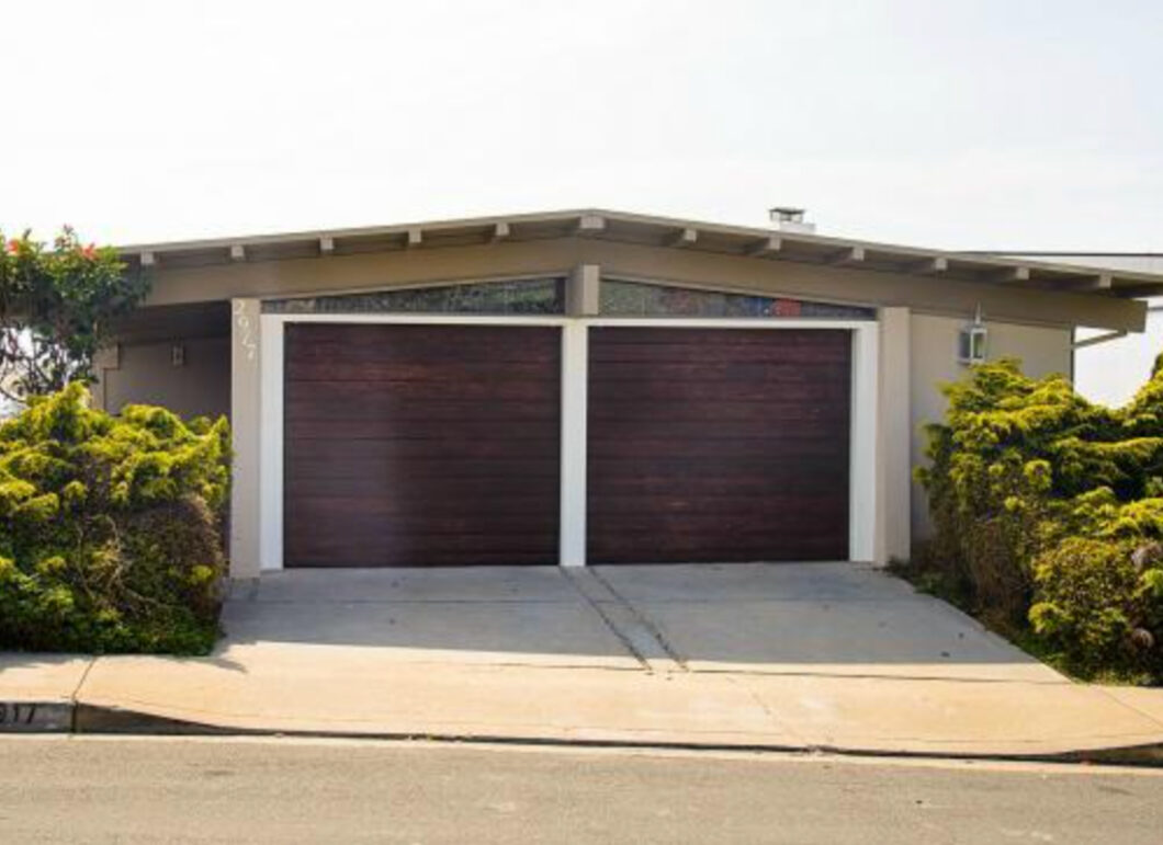 42352C1607652725567 2917 Hermosa View Drive