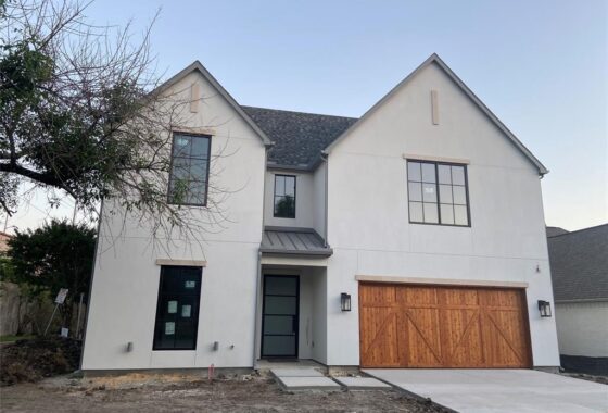 42459C1624588879570 5742 W. Amherst Ave.