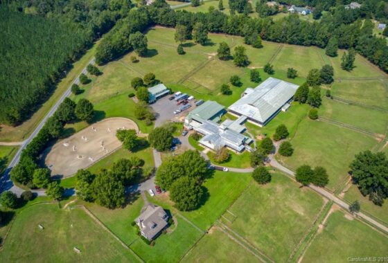 42461C1613074969157 4290 Collinsville Rd