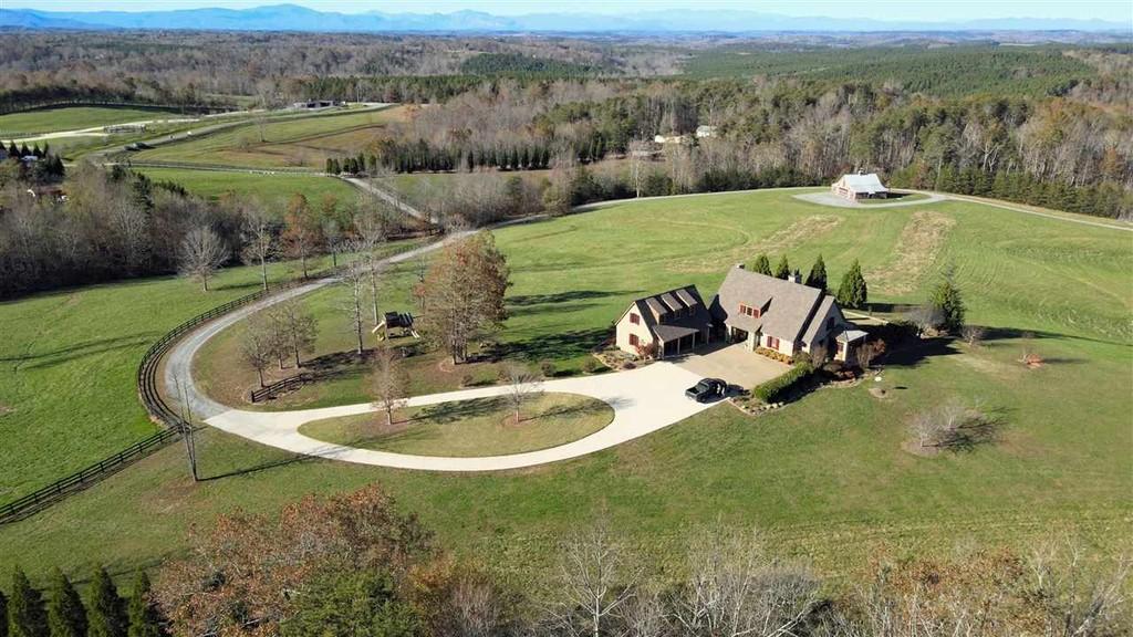 42461C1613075161654 602 Blackwood Rd