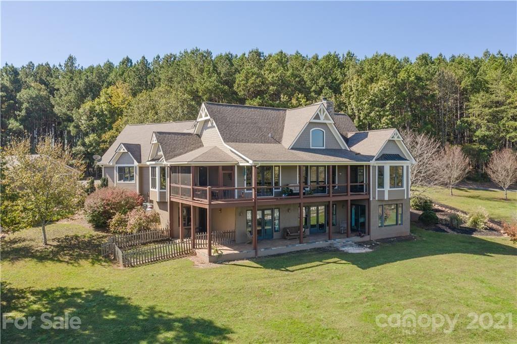 42461C1613486660789 401 Hughes Creek Rd