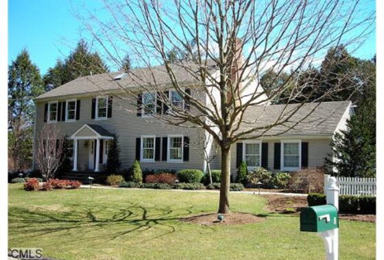 42817 8 Birchwood Lane