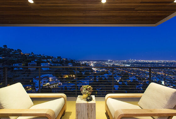 4294 8680 Franklin Ave