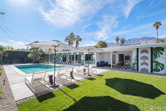 42980C1636859084956 632 South Beverly Drive