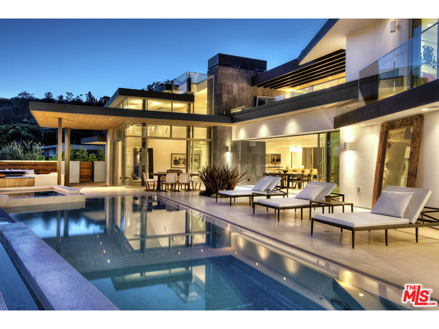 42997 1734 N. Doheny