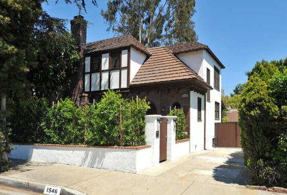 43243 1546 North Fairfax