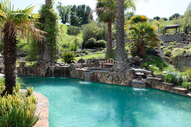 43721 415 Cliffside Drive