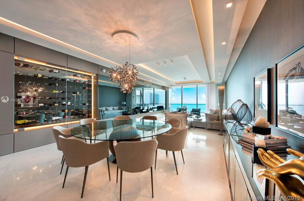 43796C1616261624684 9349 Collins Ave