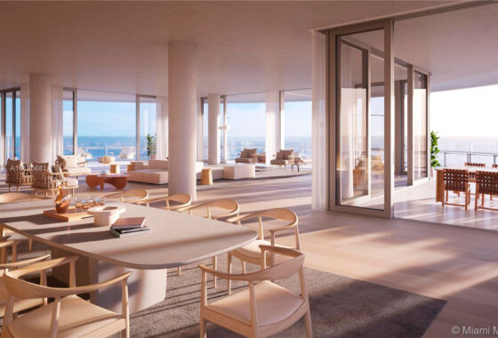 43796C1618344023280 8701 Collins Ave