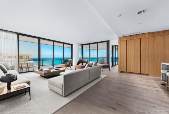43796C1618346811474 8701 Collins Ave
