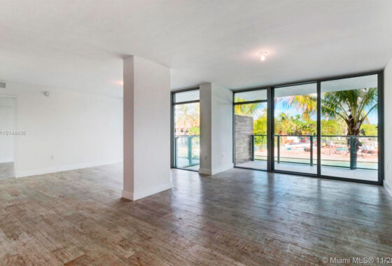 43796C1618437728442 1201 20th Street
