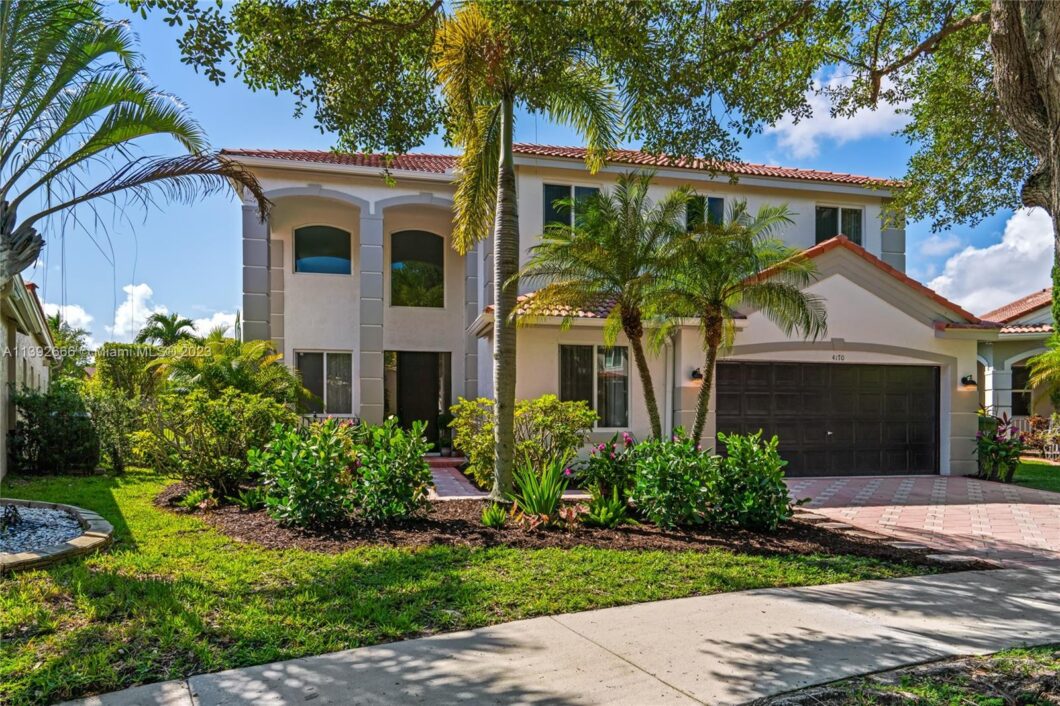 43796C1695914126138 4170 STAGHORN LN
