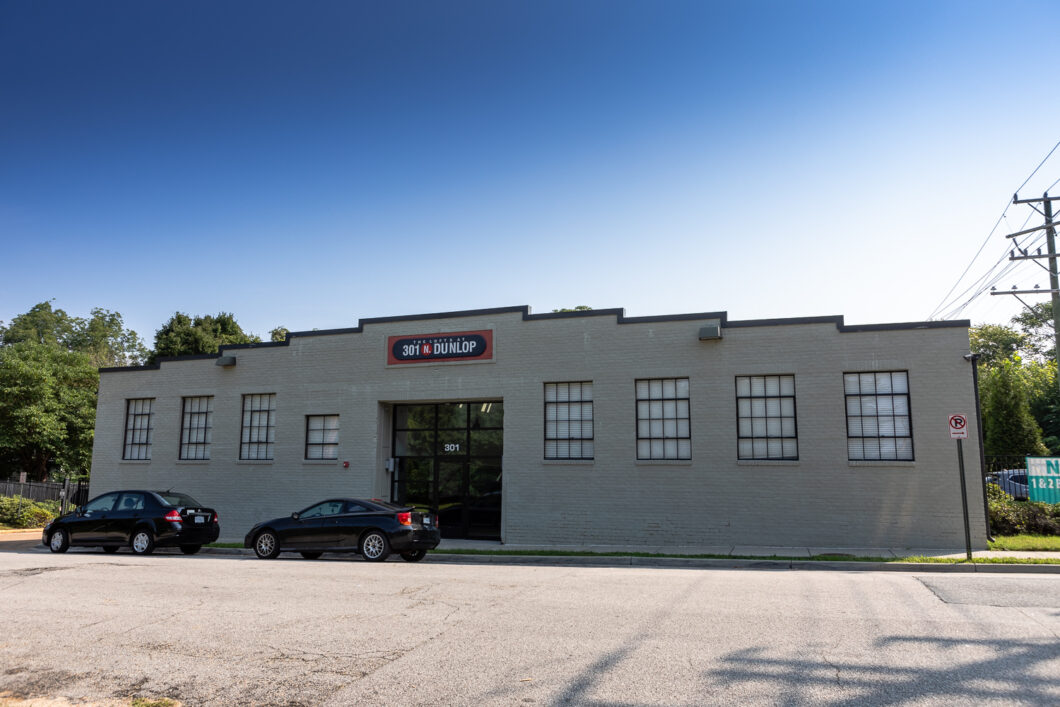 43903 301 N Dunlop Street