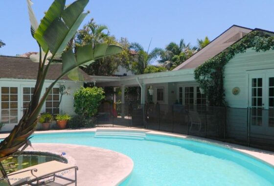 44145 153 Australian Ave