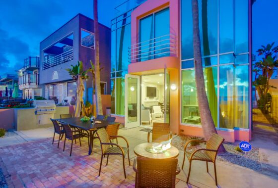 44210C1618612256574 2959 Ocean Front Walk