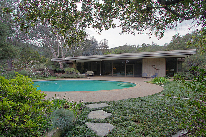 44941 1425 El Mirador Drive