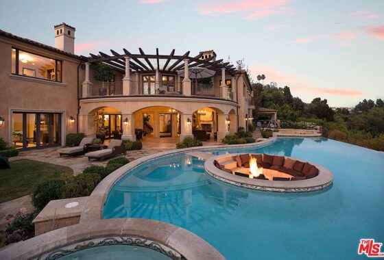 45062C1670279061670 800 Linda Flora Dr