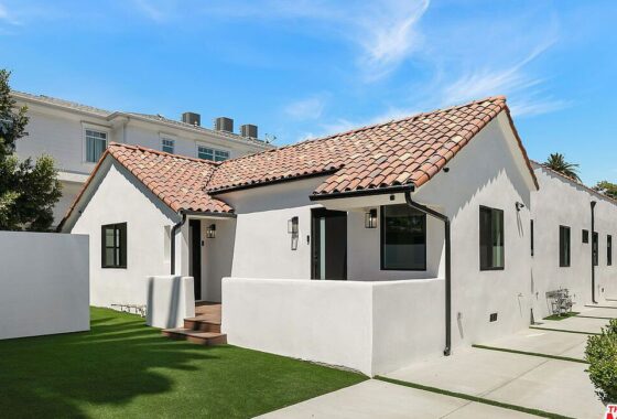 45062C1694557057335 818 N Genesee Ave