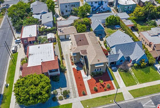 45062C1694557659026 1561 S Spaulding Ave