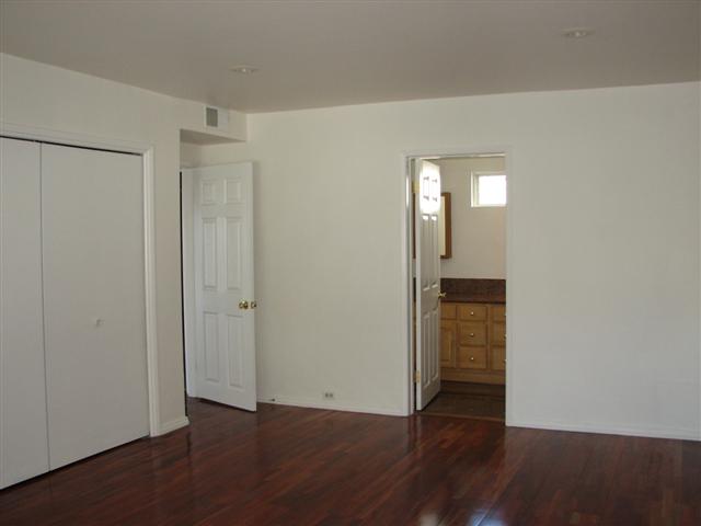 4536 25200 Malibu Road