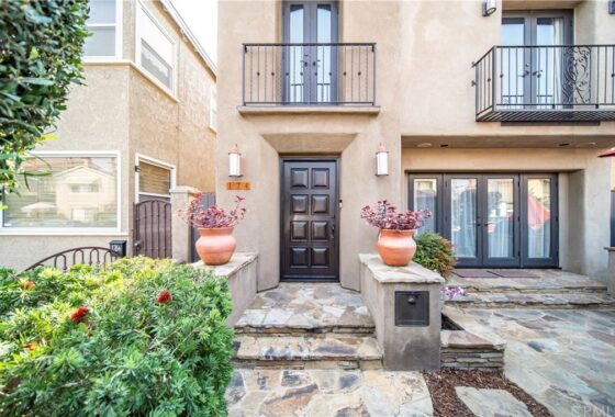 45419C1628026326928 174 Claremont Ave