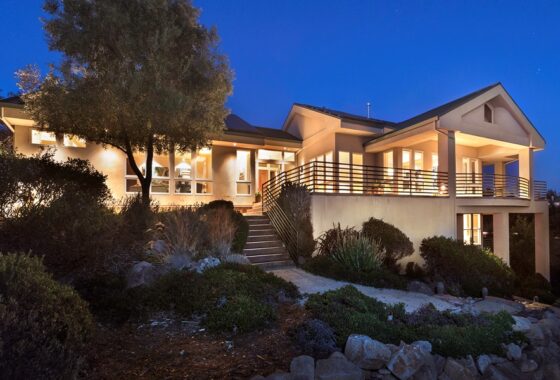 45713 3811 Rocky Point Way