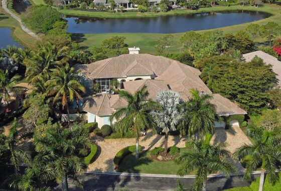 45815 2715 Sheltingham Drive