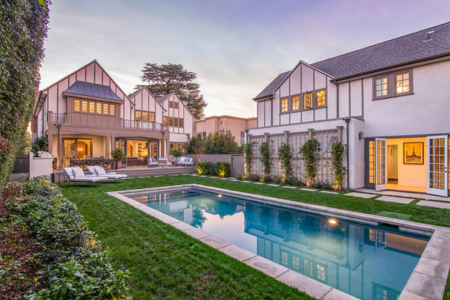 46654C1635810361964 SOLD: 326 S Mccadden Place