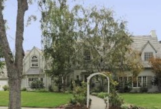 46654C1635834932050 SOLD: 1508 Georgina Avenue