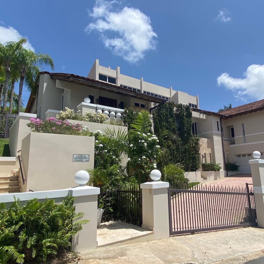 47049C1645650028698 Urb. Villa Caparra