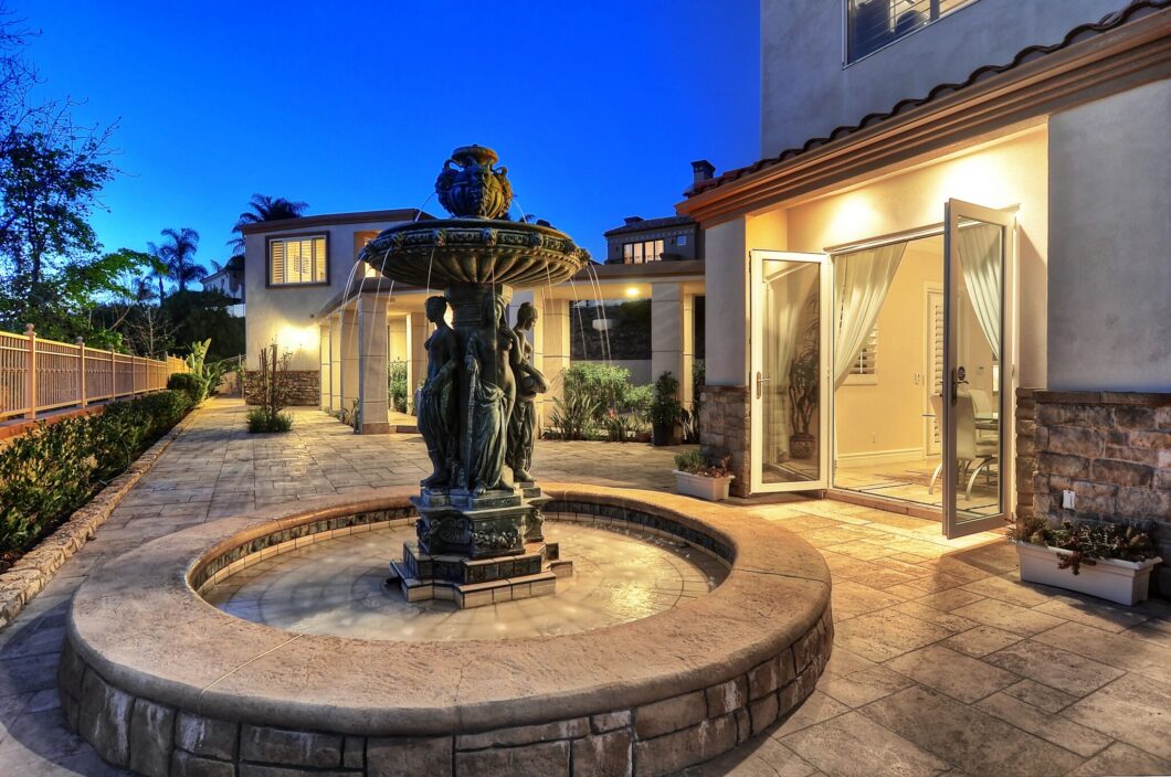 47376 35 Poppy Hills Rd