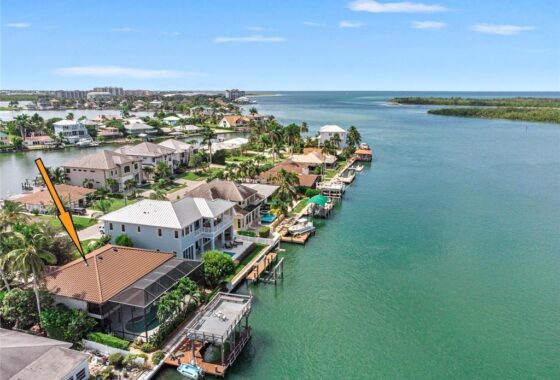 47792C1652803661205 153 W Pago Pago Drive