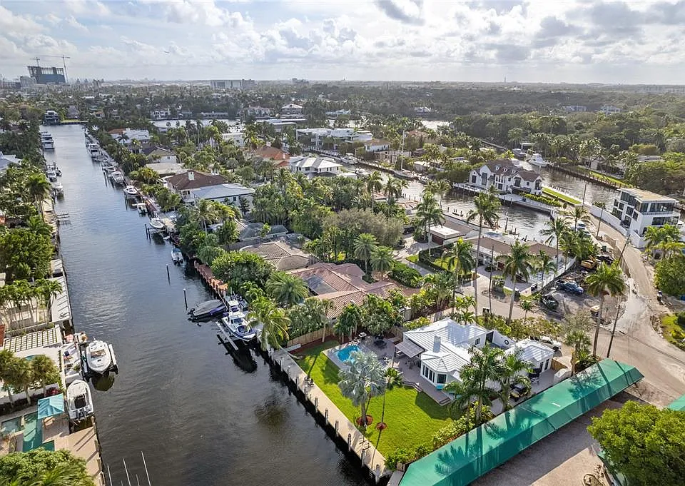 47792C1765908037723 314 Isles of Capri Drive