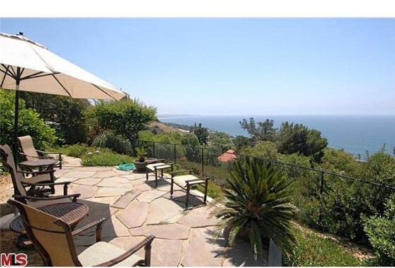 47913 32928 Calle de la Burrita