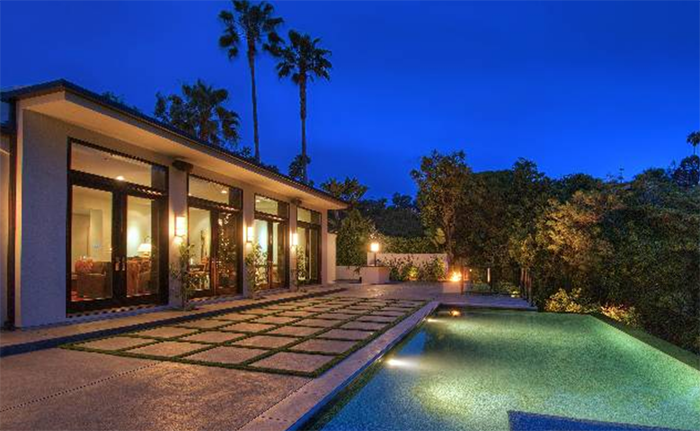 48126 1136 Marilyn Drive