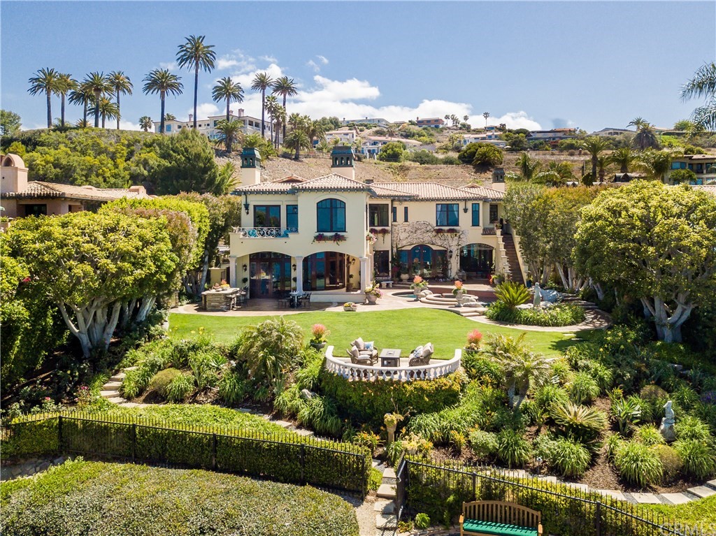 48163C1657034819256 45 Oceanaire Drive