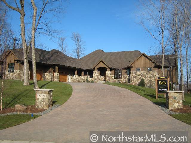 49065 27720 Virginia Cove