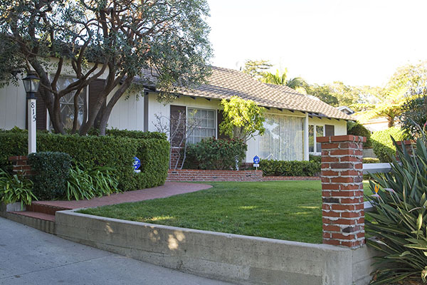 50529 815 San Vicente Blvd