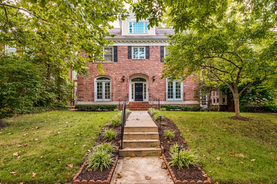 51695 92 Aberdeen Pl