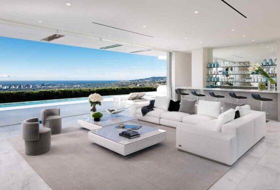 52092 Trousdale Modern
