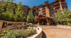 52210C1676336294584 3551 N Escala Court