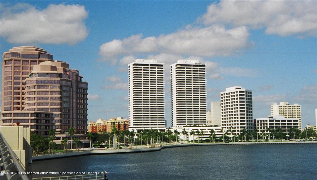 52407 529 S Flagler Drive 21E&F