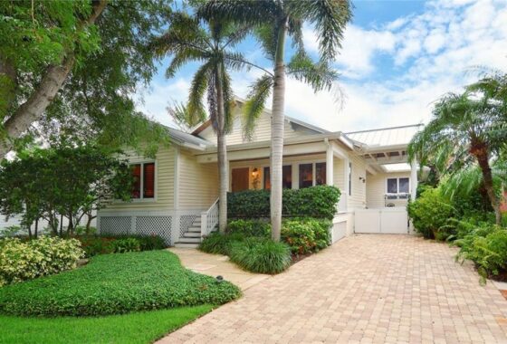 5248C1546628615372 267 Palm Ave