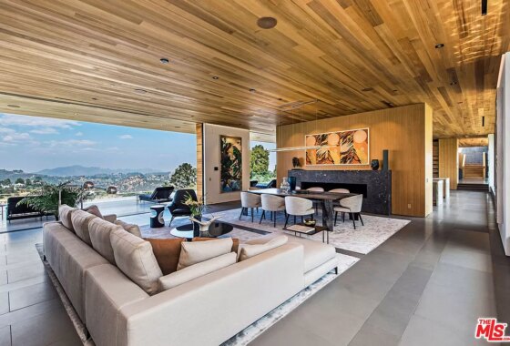 52557C1712033347735 1966 Carla Ridge