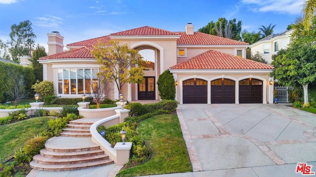52557C1737616495328 25531 Kingston Ct