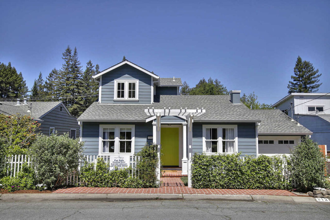52651 312 William Ave.
