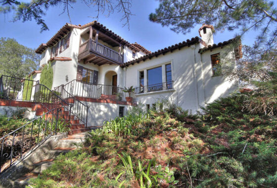 52652 8 Loma Vista Ave.